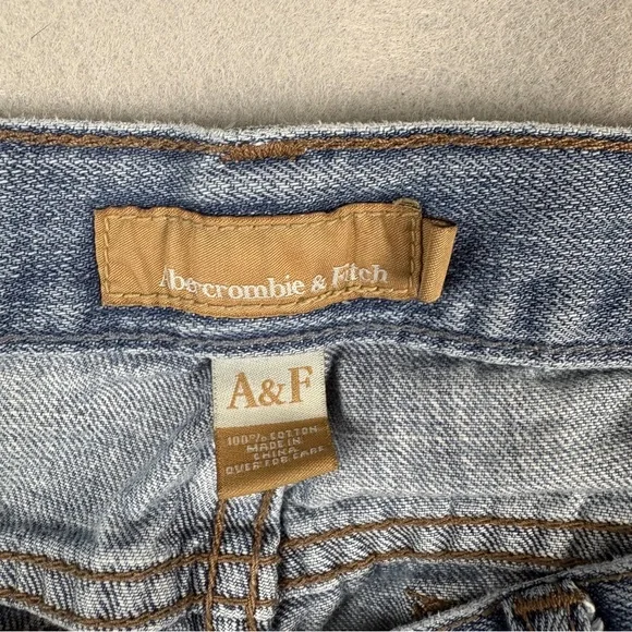 2000s Abercrombie & Fitch Low Rise Y2K Flare Leg Jeans - Picture 6 of 10